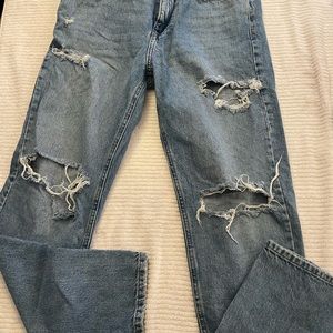 Men’s size 32 straight leg jeans